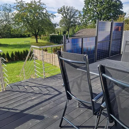 Am - Obergeschoss - Ruhige Lage - Eigener Garten Διαμέρισμα *